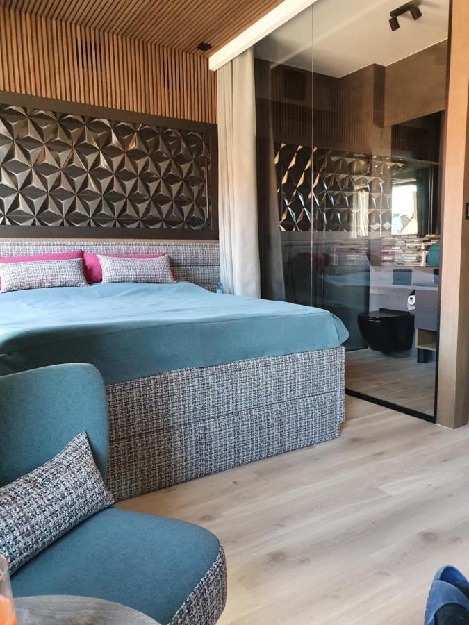 Marin Exclusive Apartment & Private Garage กดัญสก์ ภายนอก รูปภาพ